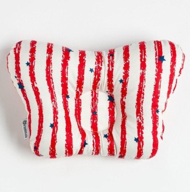 Подушка анатомическая Крошка Я "Red lines", 26х22 см, 100% хлопок, сатин